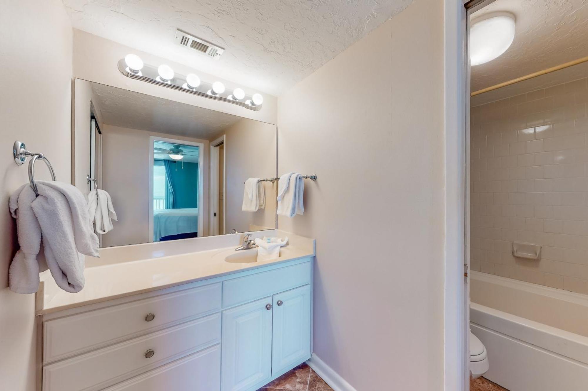 Romar Tower By Meyer Vacation Rentals Orange Beach Phòng bức ảnh